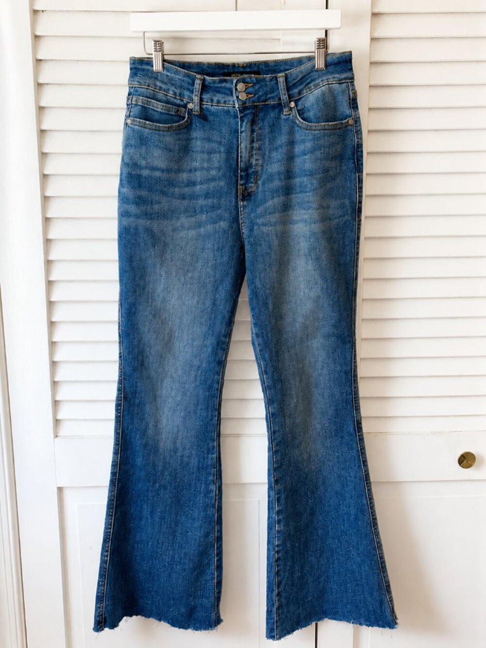 Judy Blue High Waist Tummy Control Double Button Flare Jeans 11/30 - Picture 2 of 8